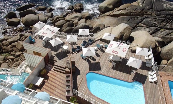Bantry Bay Apartment | The relaxing Bantry Bay Heaven duplex apartment.