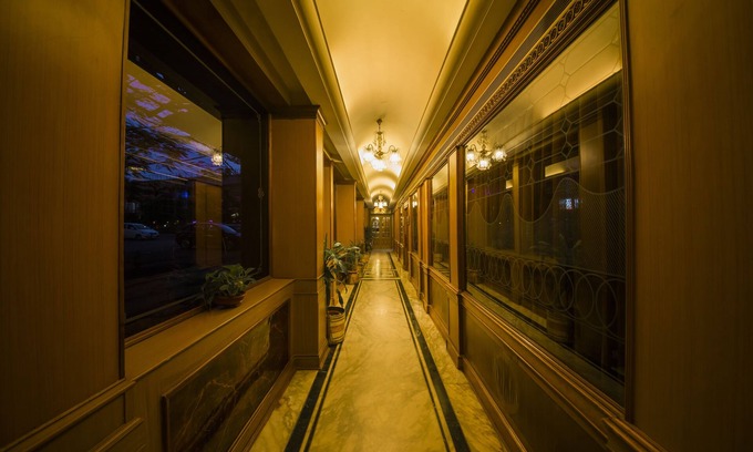 Palarivattom Hotel | The Renai Cochin