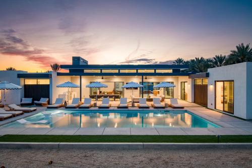 La Quinta Villa | The Reserve at Polo Villas by AvantStay Luxe Desert Retreat with Mountain Views