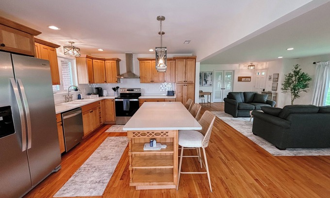 Wilmington House | The Retreat at Bonnie Blue Acres - Near Lake & Wilmington Equestrian Center