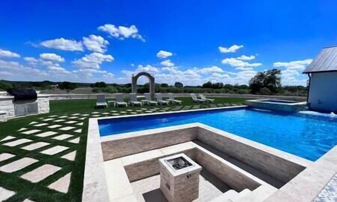 Fredericksburg House | The Retreat at Fredericksburg