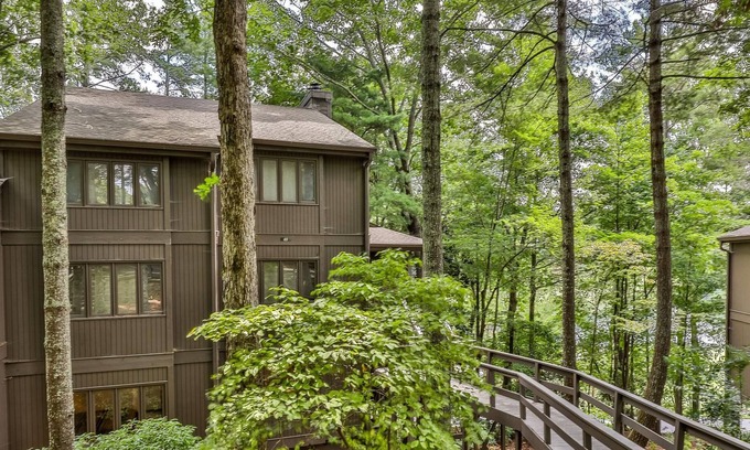 Big Canoe House | The Retreat at Lake Sconti