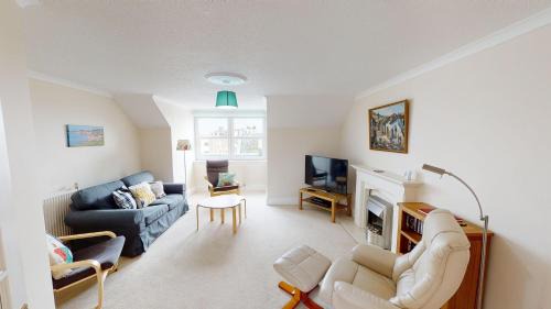 Sidmouth Apartment | The Retreat