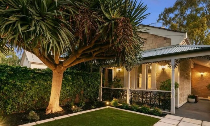 Parkside House | The Retreat @ Parkside