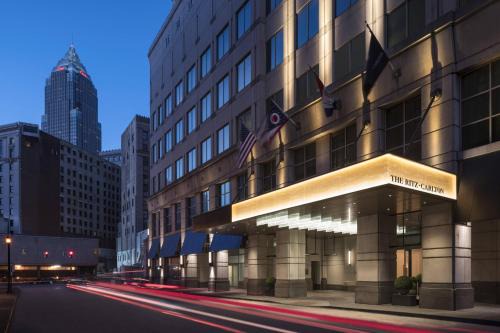 Downtown Cleveland Hotel | The Ritz-Carlton, Cleveland