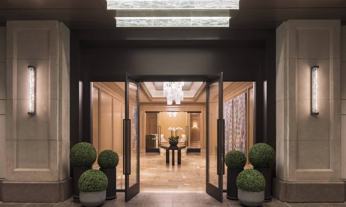 Downtown Cleveland Hotel | The Ritz-Carlton, Cleveland