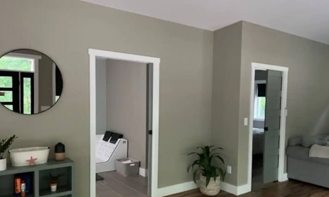 Southern Coast Cottage | The Riverbend Hideaway. Cozy & Comfortable with unique amenities!