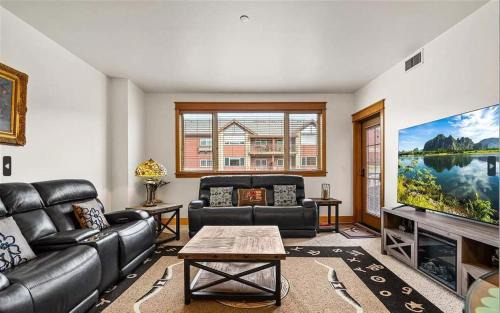 Coeur d'Alene House | The Riverstone Riviera Affordable Mini City Getaway in CDA