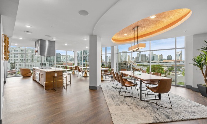 The Gulch Apartment | The Rodeo Drive Suite Penthouse The Gulch