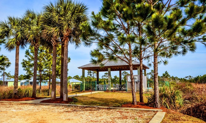 Fort Morgan Cottage | The Rookery III Unit 7024
