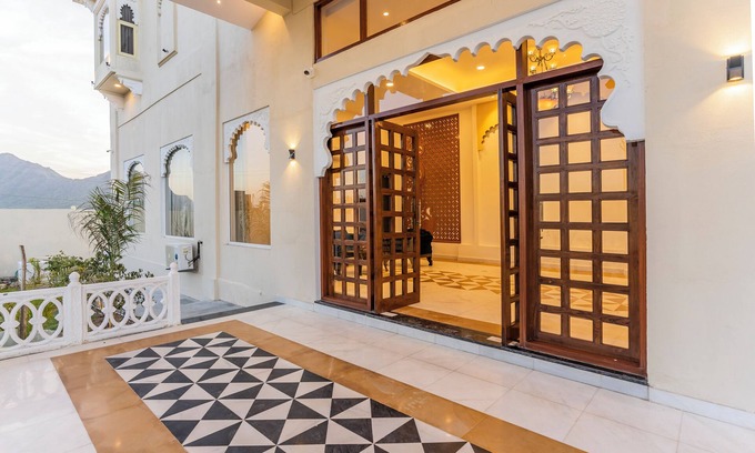 Udaipur Resort | The Rosewalk Heritage