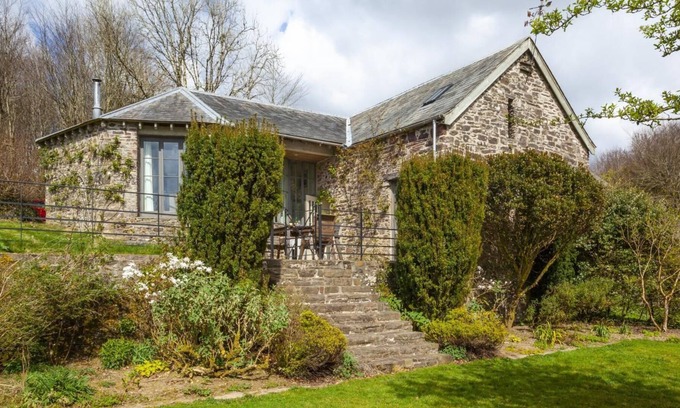 South Molton Cottage | The Round House, West Anstey