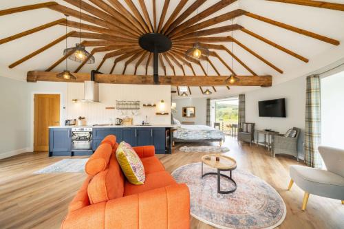 Dunkeld House | The Roundhouse