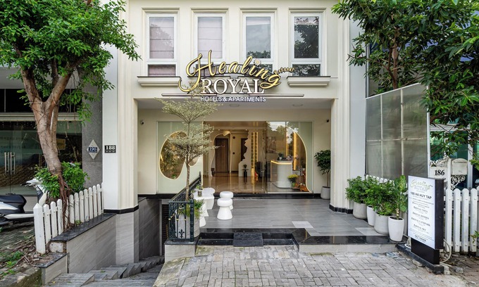 Phu My Hung Hotel | The Royal Healing - Phu My Hung