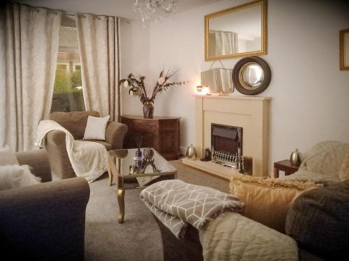 West Boldon House | The Saddler Cottage