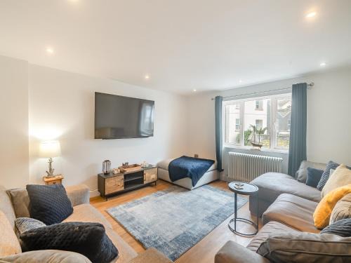 Teignmouth House | The Sail Loft
