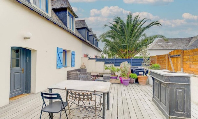 La Madeleine-Bellevue House | The Saint-Malo Drifter - Holiday Home