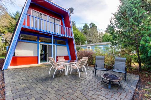 Gleneden Beach House | The Sand Castle