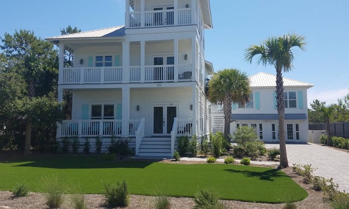 Seacrest House | The Sands - 132 Seacrest Dr by Dune Vacation Rentals