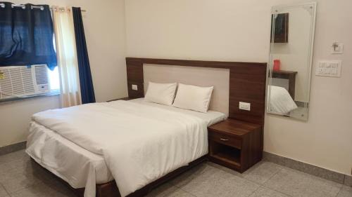 Lansdowne Hotel | The Sasvat Asraya