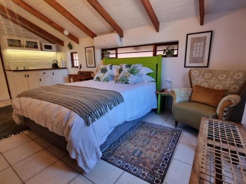Mountainside Apartment | The Sculpture Yard