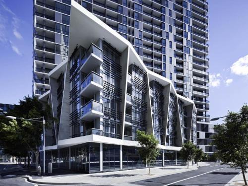 Docklands Apartment | The Sebel Residences Melbourne Docklands Serviced Apartments