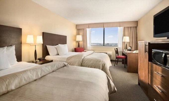 Timmins Hotel | The Senator Hotel & Conference Centre Timmins