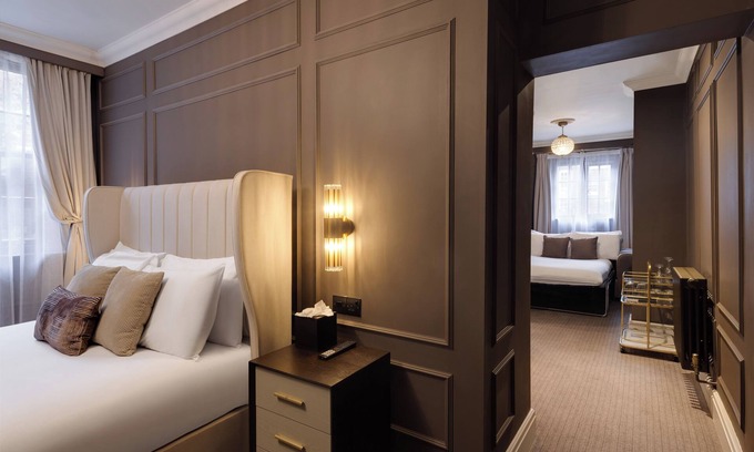 Chester Hotel | The Seven