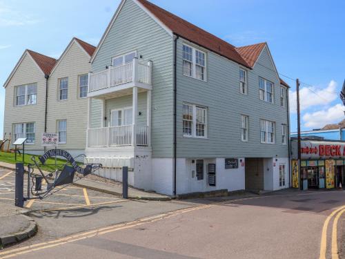 Burmarsh Apartment | The Seven Sands