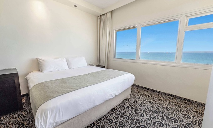Herzliya Pituach Apartment | The Sharon Seaside Retreat