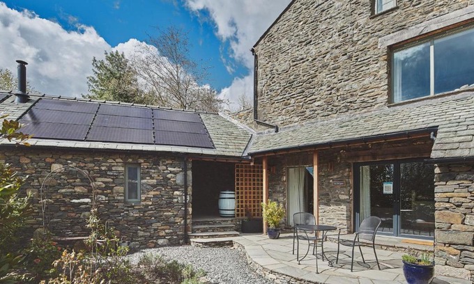 Kendal House | The Shippon Cottage
