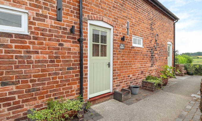 Cotebrook Cottage | THE SHIPPON, pet friendly, character holiday cottage in Tarporley