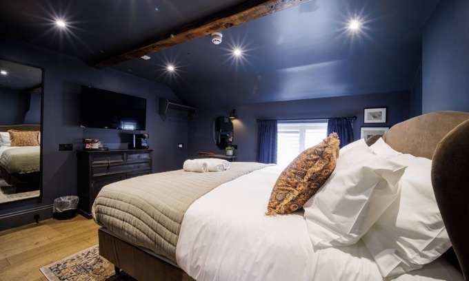 Knutsford Hotel | The Silk Rooms at Freemasons Inn