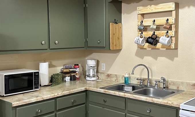 Eagle Pass Apartment | The Sinai is a Cozy Place