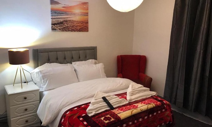 Sheffield House | The Skipton Villa - The Red