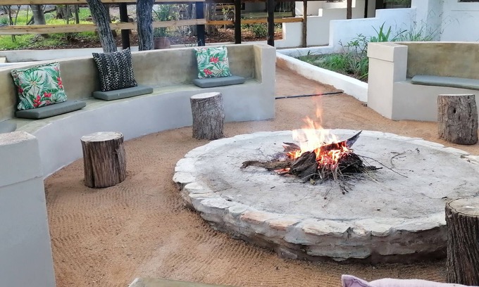 Hoedspruit Cabin | The Sky Safari Lodge - Hoedspruit