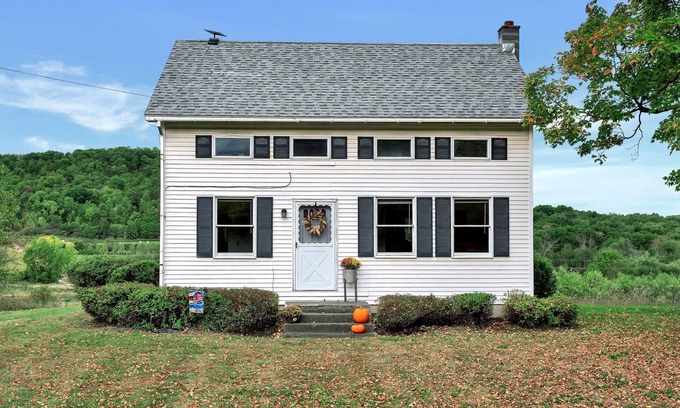 Granville House | The Slate Valley Farmhouse @ Parkers Dairy in Granville