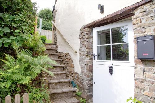 Holsworthy House | The Small Barn