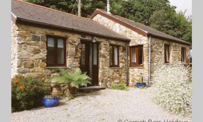 Mylor Churchtown House | The Snug at Cornish Barn Holidays