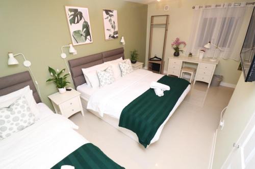 Bracknell House | The Spinney