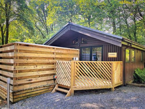 Llanybri Cabin | The Squirrel Lodge - Hot Tub - Pet Friendly - Pembrokeshire-Tenby
