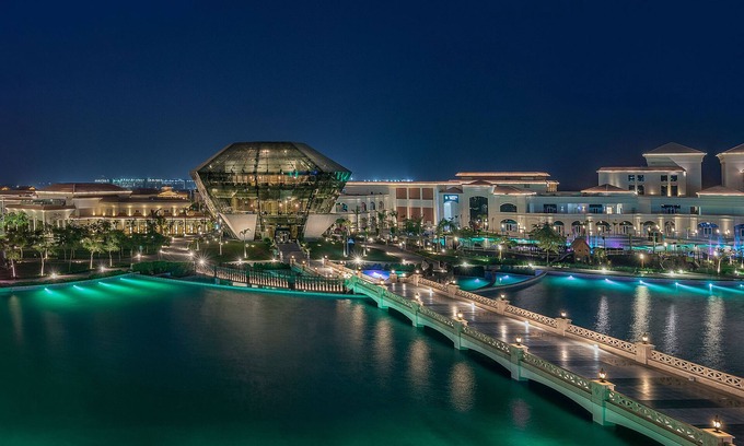 New Cairo Hotel | The St. Regis New Capital, Cairo