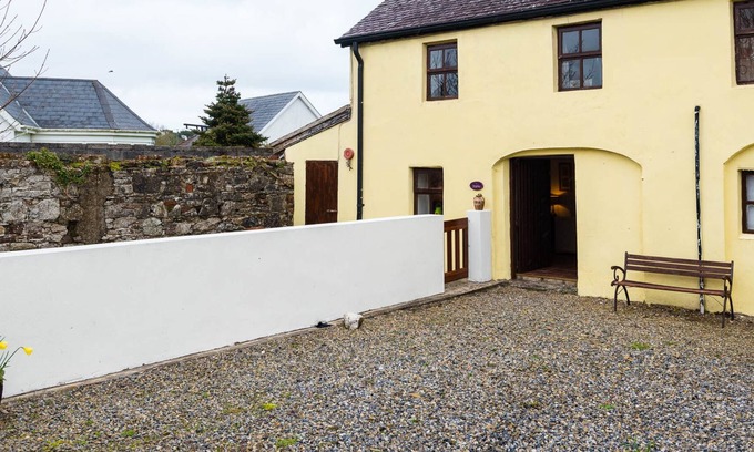 Fethard on Sea Cottage | THE STABLE, pet friendly in Fethard-On-Sea, County Wexford