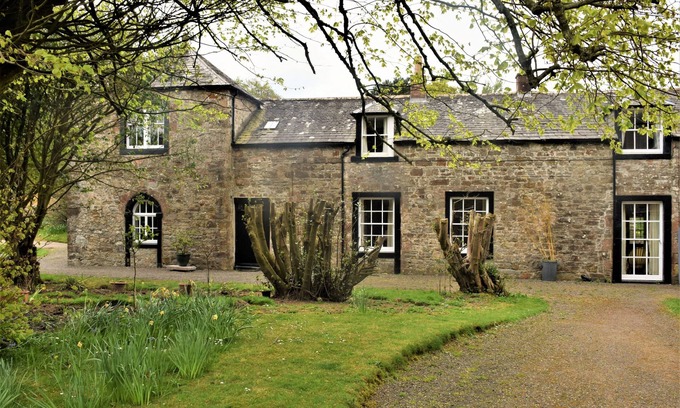 Carsethorn Cottage | The Stables - a house that sleeps 14 guests in 6 bedrooms