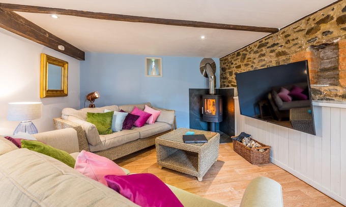 Widemouth Bay Cottage | The Stables at Stoneleigh Knowle Cottages