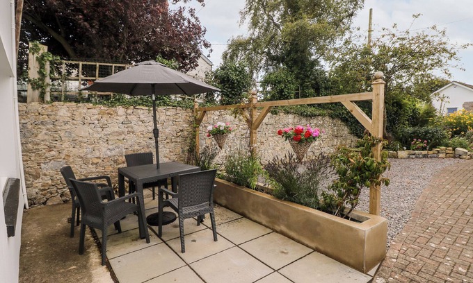 Saint Athan Cottage | The Stables