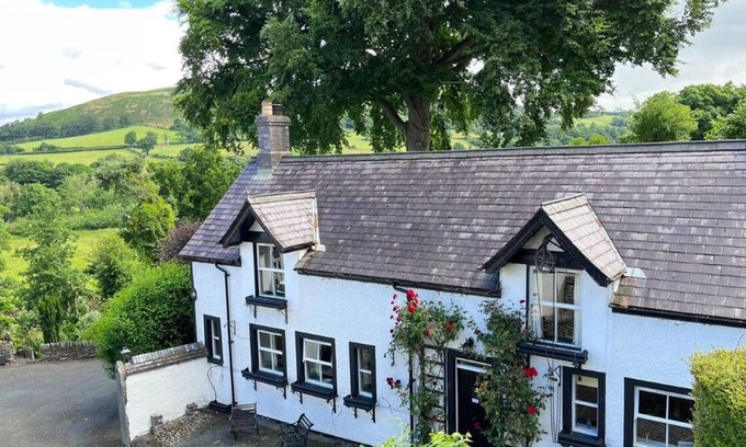 Corwen House | The Stables in the beautiful Corwen