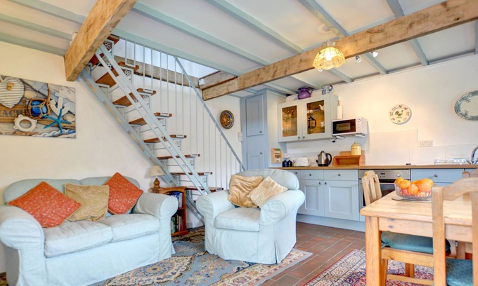 Whitland House | The Stables - Two Bedroom House, Sleeps 3