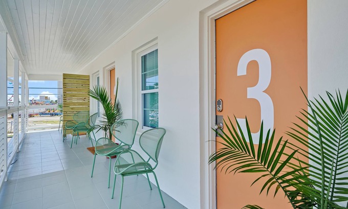Carolina Beach Hotel | The Starlite Inn