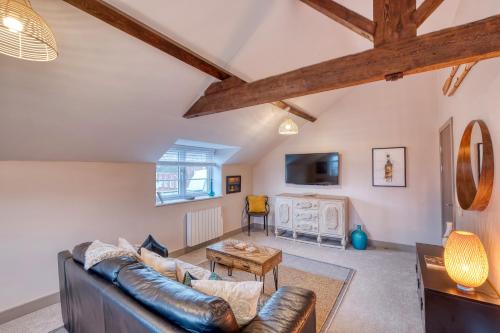 Pontrilas Apartment | The Station Loft City Centre 1-Bed Apartment